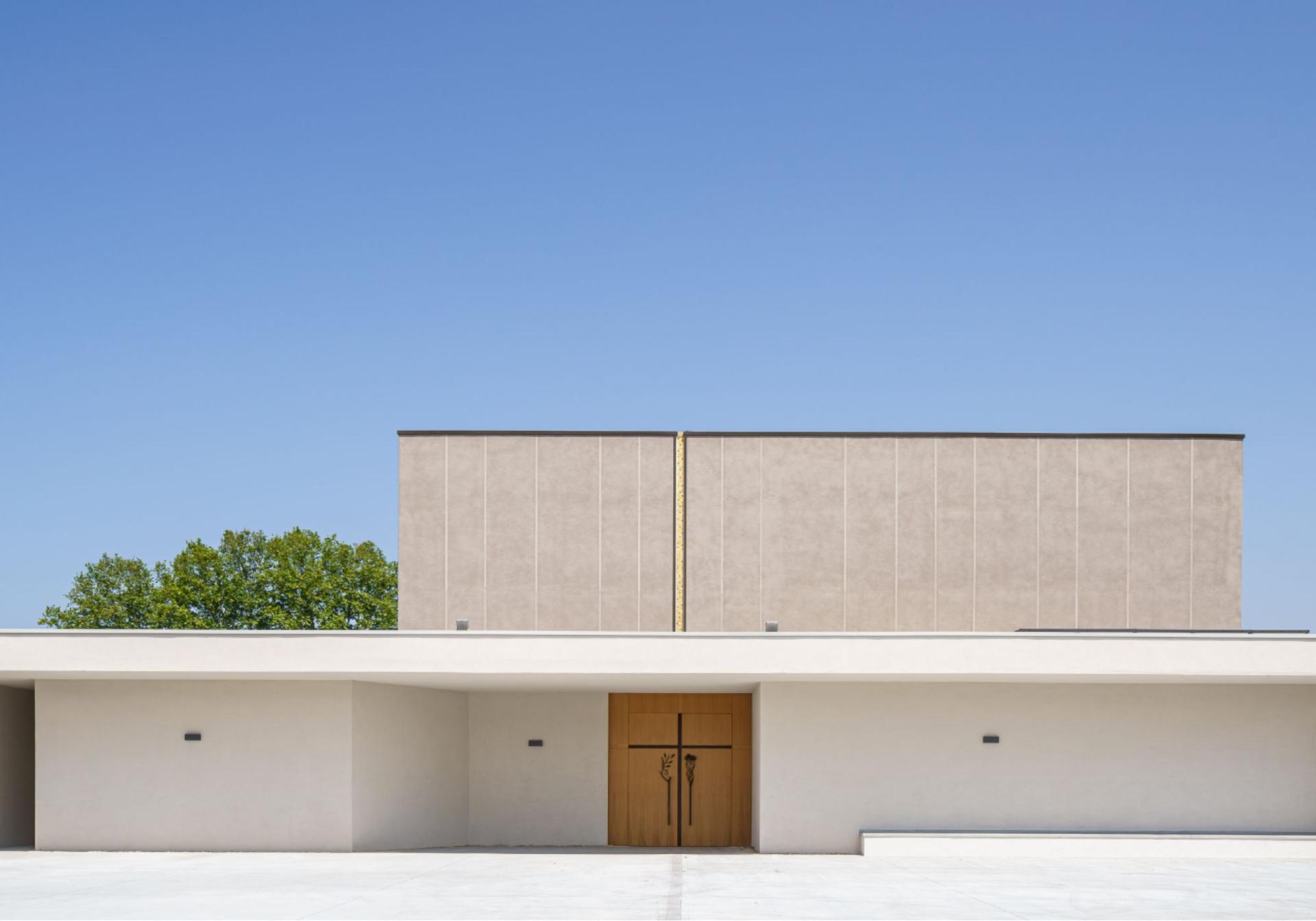 New Resurrezione di Nostro Signore Parish Complex Article by Sara Costi | Casalgrande Padana New Resurrezione di Nostro Signore Parish Complex Article by Sara Costi | Casalgrande Padana