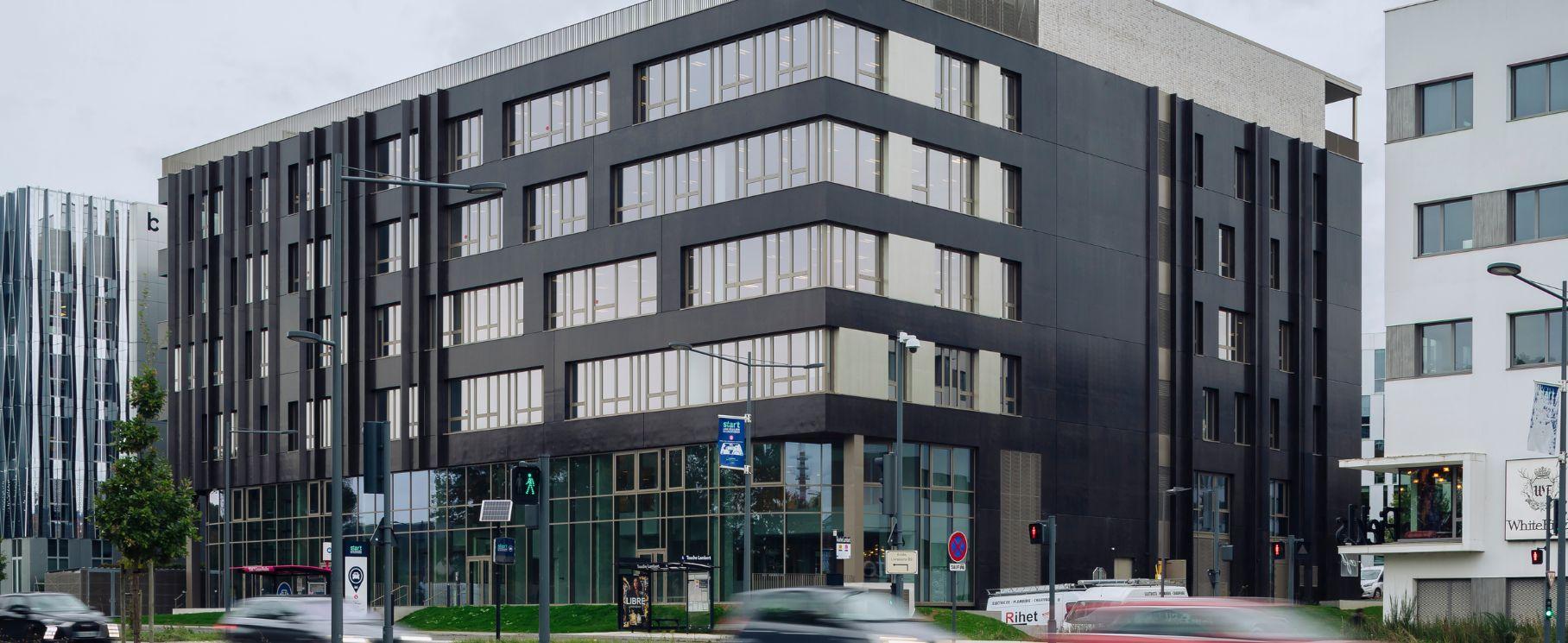 Cyber Place – Innovation Hub in Cesson-Sévigné Rennes | Casalgrande Padana Cyber Place – Innovation Hub in Cesson-Sévigné Rennes | Casalgrande Padana