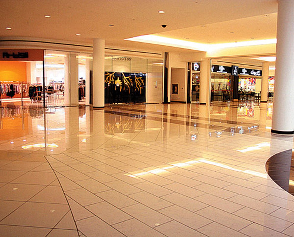 “GRANADA MALL” SHOPPING CENTRE “GRANADA MALL” SHOPPING CENTRE