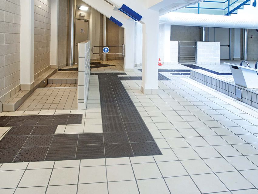 Paths for visually disabled people