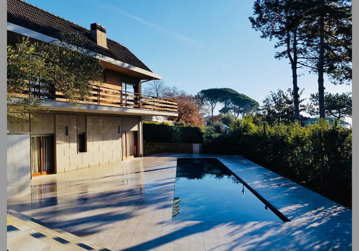 Piscina Formello Roma Italy